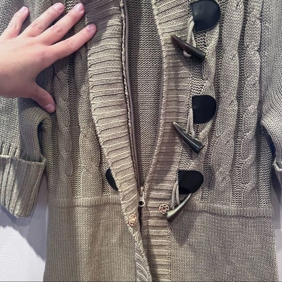 🍃 tan sweater - Picture 9 of 12